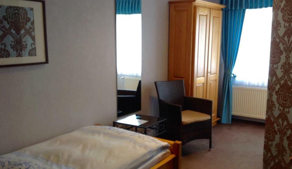 Haus Diana Bed and Breakfast Dottingen  Buitenkant foto