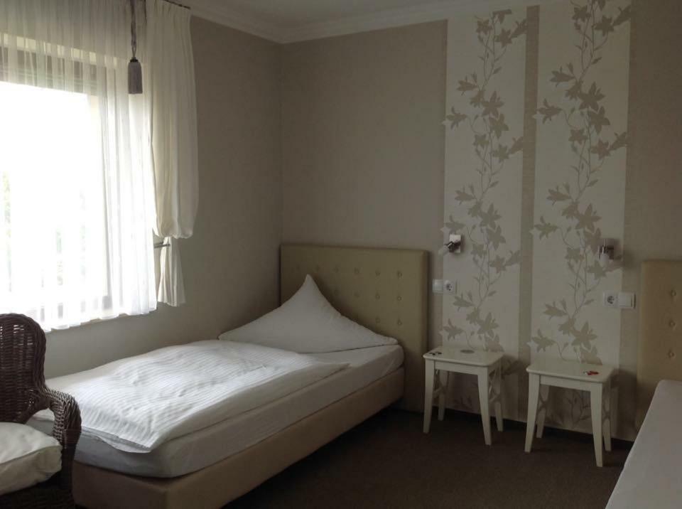 Haus Diana Bed and Breakfast Dottingen  Buitenkant foto